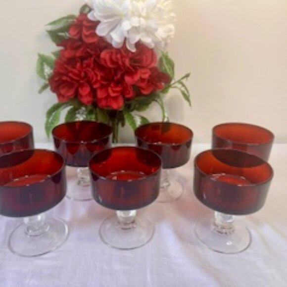 Vintage French‎ Luminarc Ruby Red Stemmed Dessert or Wine Glasses Goblets - Picture 5 of 5